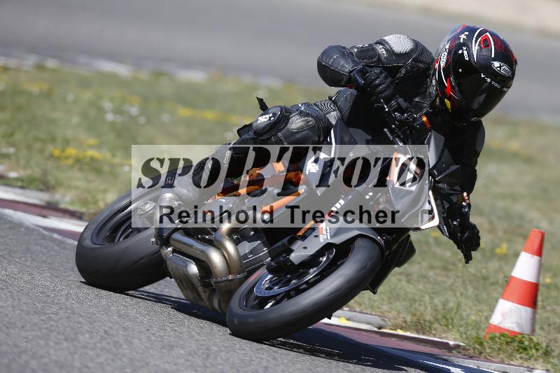 /35 07.08.2026  Discover the Bike ADR/Race 3 rot/72